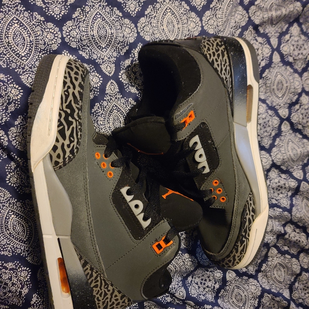 Air jordan retro 3 Fear Size 8.5